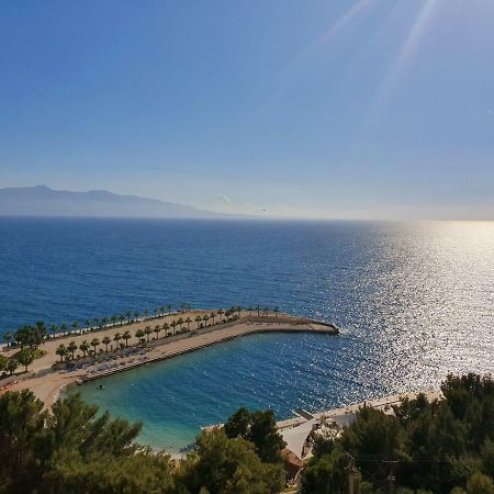 Erti'S Apartments Sarandë Eksteriør bilde