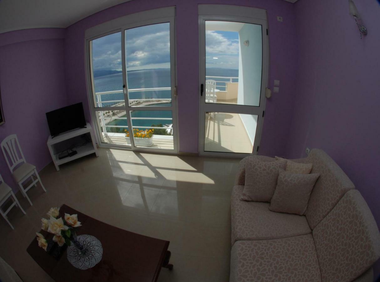 Erti'S Apartments Sarandë Eksteriør bilde